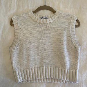 Zara White Knit Cropped Sweater Vest